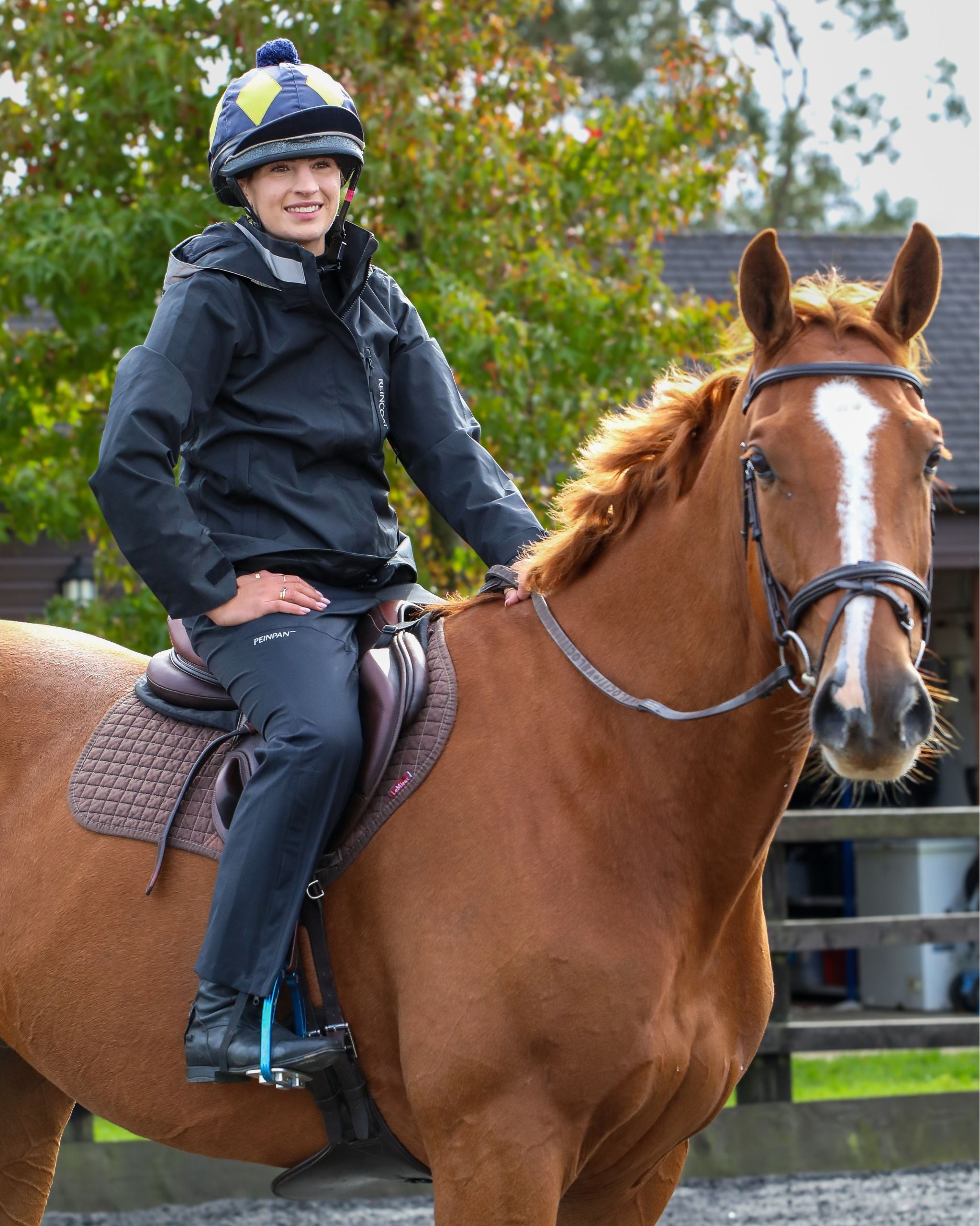 Reinset Women's - Black